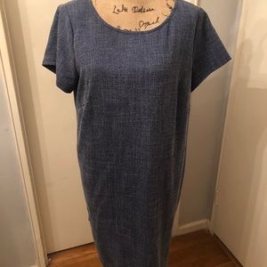 Blue short sleeve mid length dress